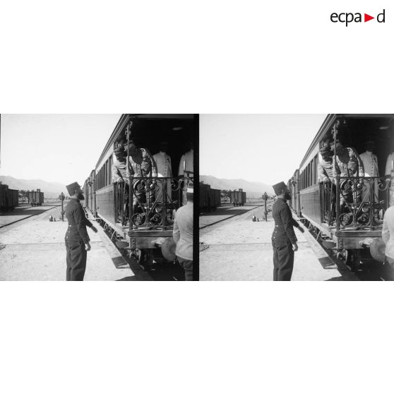 686. Je cause au général Lyautey. [légende d'origine]