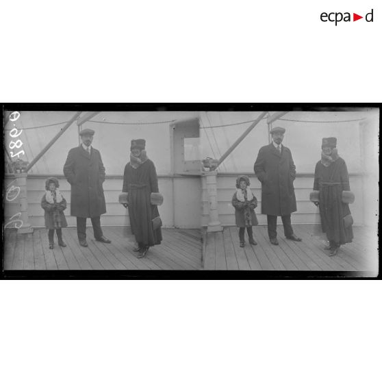 Bordeaux. Mr Chinard à bord d'un transatlantique. [légende d'origine]