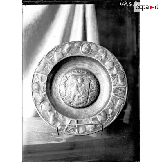 Saint-Mihiel, oeuvres évacuées de l'église Saint-Etienne. [légende d'origine]