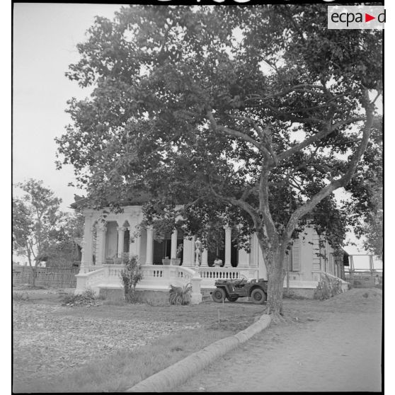 Intérieur du poste militaire français de My Tinh An dans le secteur de My Tho.
