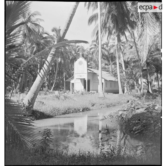 Eglise d'Hoa Binh dans le secteur de My Tho.