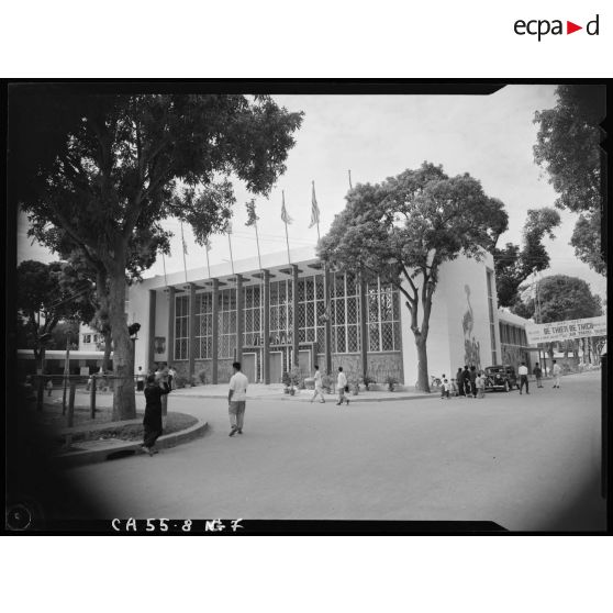 7 Plan d'ensemble du pavillon du Viêt Nam :vue extérieure. [description provisoire]