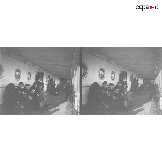 408. La Russie. Troupe théâtrale de Bel-Abbès. [légende d'origine]