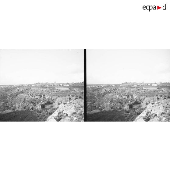 516. Une vue du village partie haute. [légende d'origine]