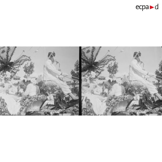 622. Bataille de Fleurs. Voiture particulière. [légende d'origine]