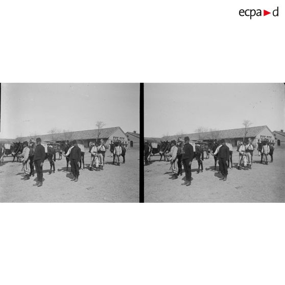 1308. Manoeuvre d'artillerie, pièce de 65 de montagne. [légende d'origine]