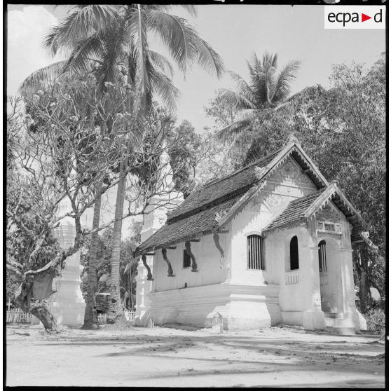 Pagode et thât dans la ville de Savannakhet au Laos.