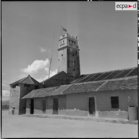 Une tour typique d'un poste de la région de Ninh Hoa.