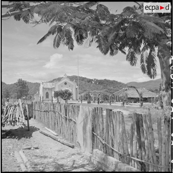 L'église du village de Cu Loi dans la partie sud de la plaine de Khanh Hoa.