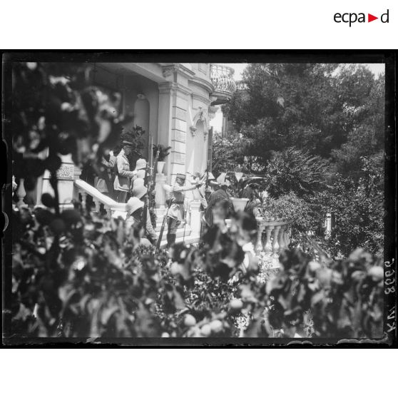 [Salonique. Réception du général Franchet d'Esperey].]