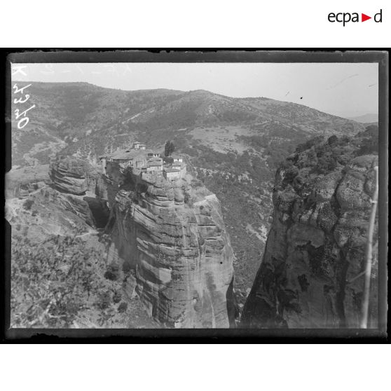 Météores (Théssalie). Monastère de Saint Varlaam. [légende d'origine]