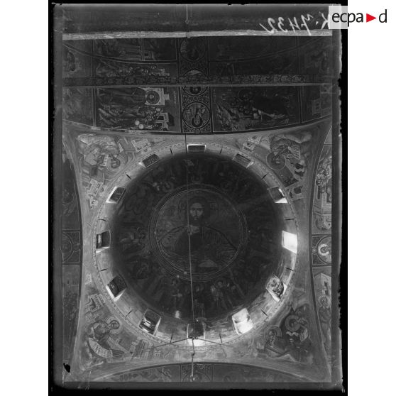 Grand Météore (Thessalie). Les 4 chapelles. Coupole de la grande chapelle. [légende d'origine]