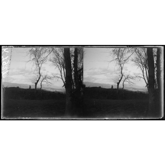 Zeitenlick. Coucher de soleil sur le camp. [légende d'origine]