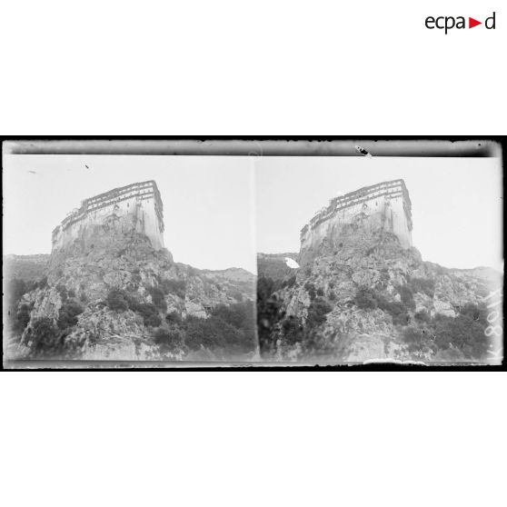 Mont Athos. Monastère de Simonos Pétra. Façade nord. [légende d'origine]