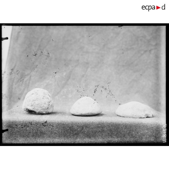 [Pièces archéologiques.]