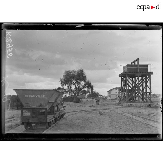 Topci. Ensemble de la gare. [légende d'origine]