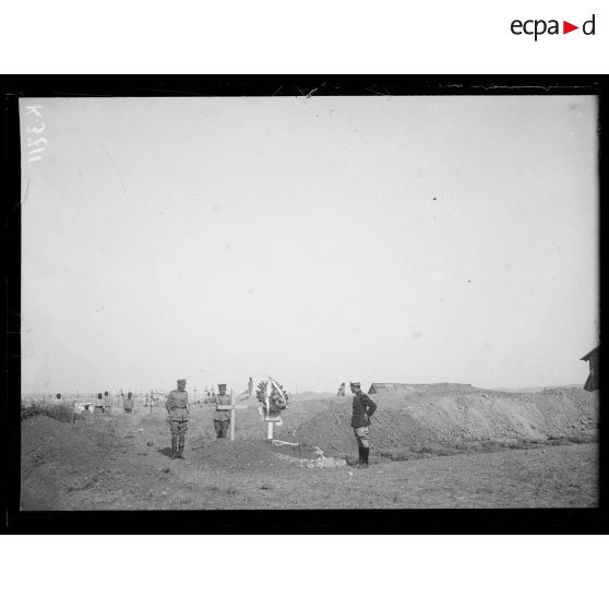 Zeitenlick. Cimetière serbe. [légende d'origine]