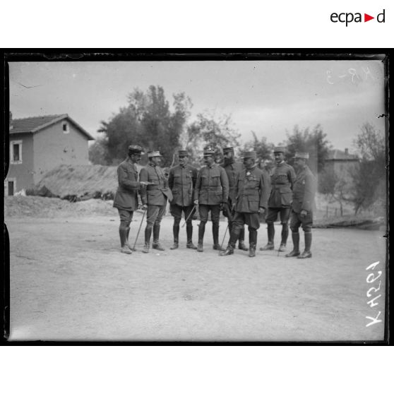 Boresnica. Le général Gérôme et son Etat Major. [légende d'origine]