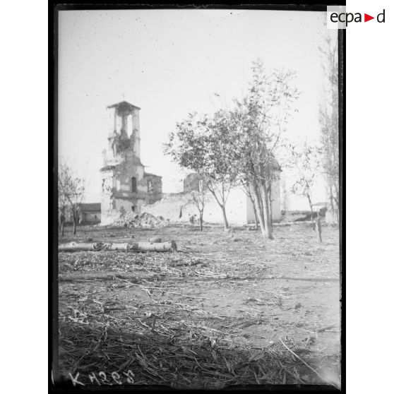 De Vrbeni. L'église. [légende d'origine]