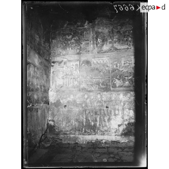 Marroutissa. Eglise de Saint Jean et de l'Assomption. Peintures byzantines du 10e au 11e siècles. [légende d'origine]
