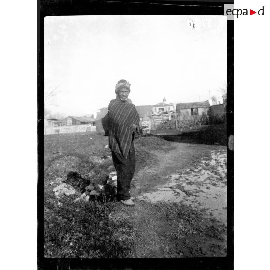 [Salonique. Mendiant turc.]