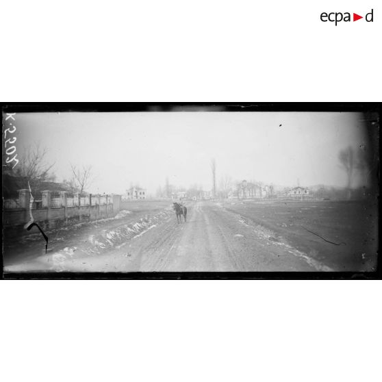 Monastir. Entrée de la ville, côté sud. [légende d'origine]