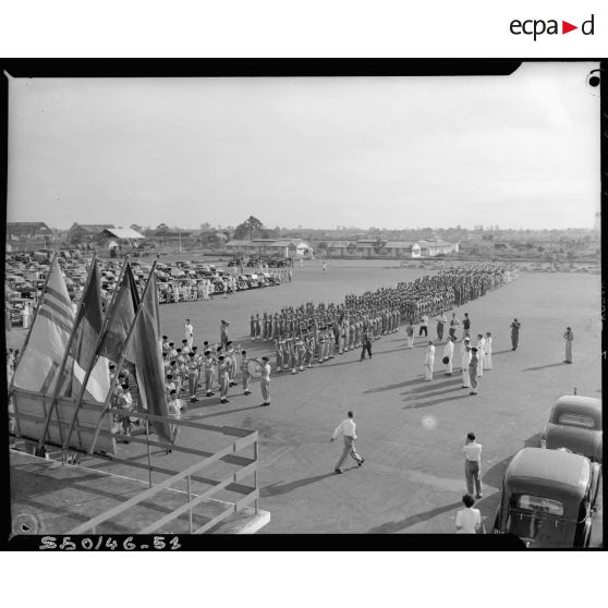 Arrivée du général de Lattre de Tassigny à Tan Son Nhut.