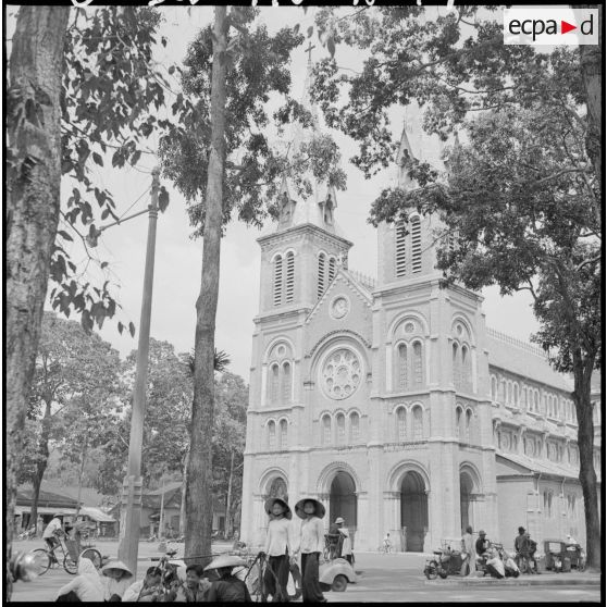 Cathédrale Notre-Dame de Saigon.