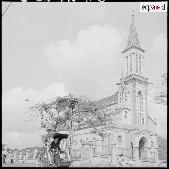 Eglise Saint-Philippe à Saigon.