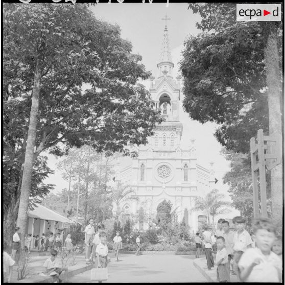 Église Saint-François-Xavier à Saigon.