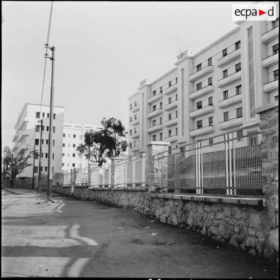 Immeubles construits par le Génie militaire à Alger.