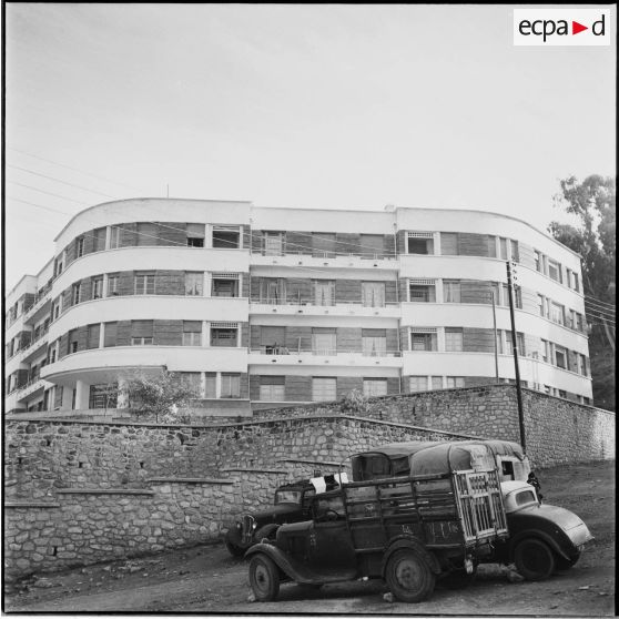 Immeubles construits par le Génie militaire à Alger.