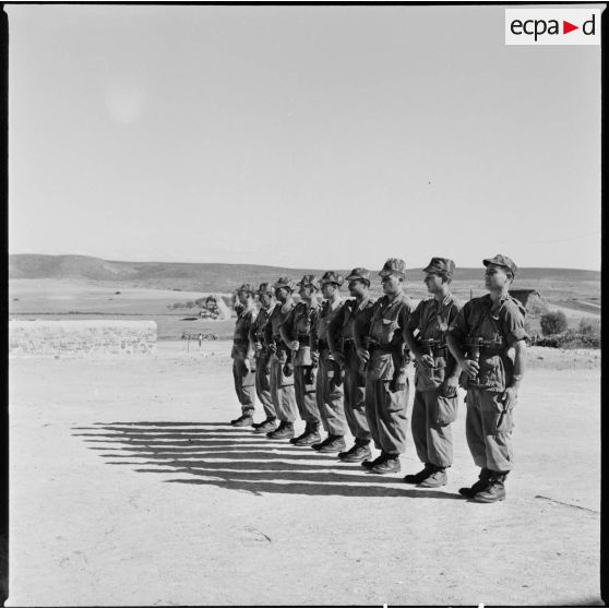 Vie en cantonnement. [Description en cours]