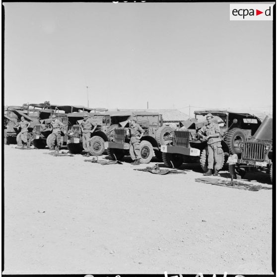 Vie en cantonnement. [Description en cours]