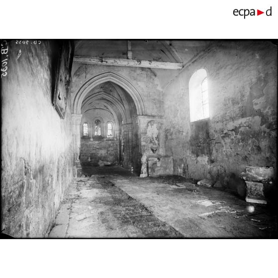 Intérieur de l'église de Noël-Saint-Martin. [légende d'origine]