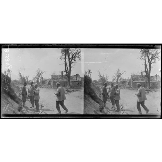 Flaucourt, un coin du village. [légende d’origine]