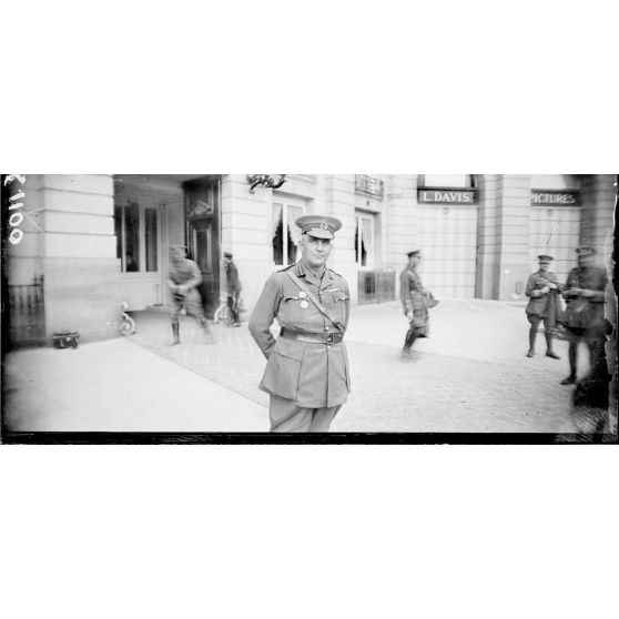 Le général Sam Hugues. [légende d'origine]