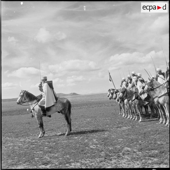 Présentation du 23e Régiment de Spahis.[Description en cours]