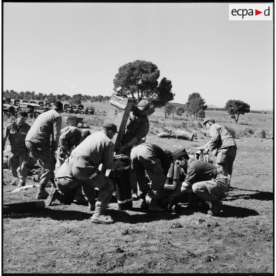 Opération dans le Djebel. [Description en cours]