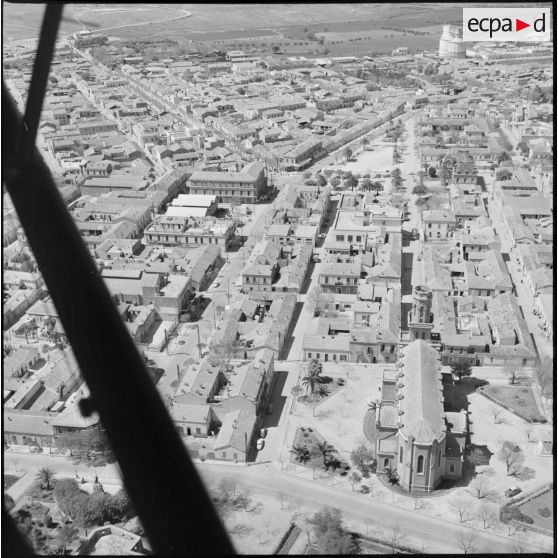 Vues aériennes de la ville de Saïda. [Description en cours]