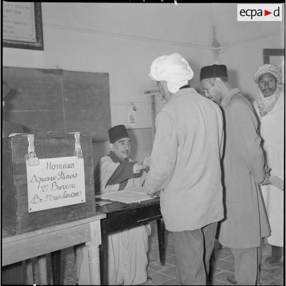 Elections municipales à Saïda (du 19 au 25 avril 1959). [Description en cours]