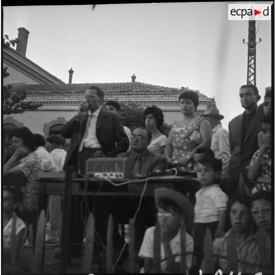 Fête des écoles à Saïda. [Description en cours]
