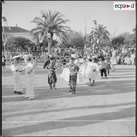 Fête des écoles à Saïda. [Description en cours]