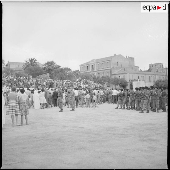 Commandos à la fête des écoles à Saïda. [Description en cours]