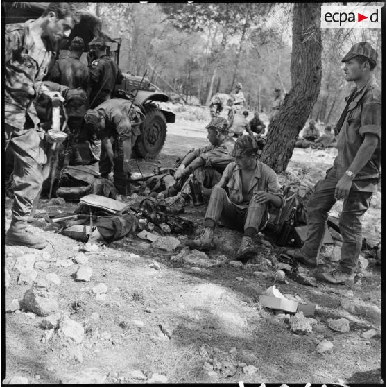 Commandos Cobra en opération. [Description en cours]