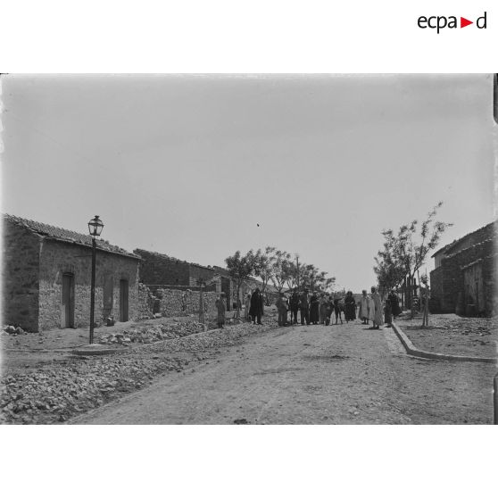 1616. Groupe d'habitants. [légende d'origine]