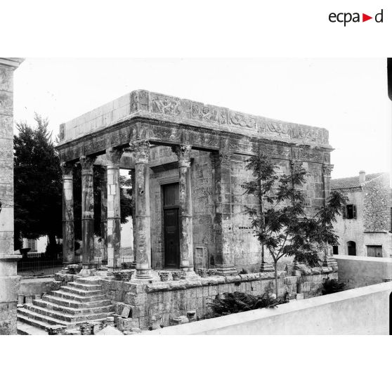 1740. Temple de Minerve. [légende d'origine]