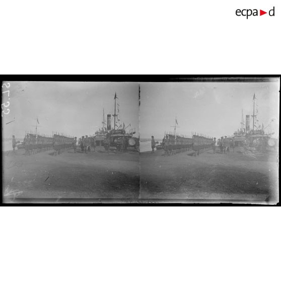 Beyrouth, revue du général Allenby. [légende d'origine]