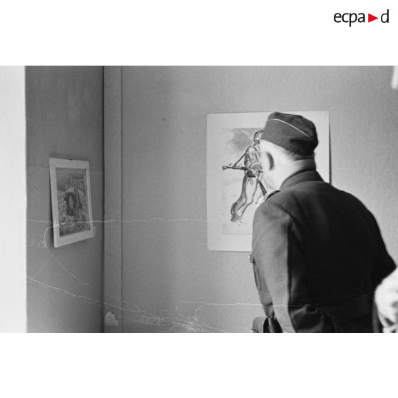 Une exposition de dessins et de peintures inaugurée par le général Ritter von Greim.