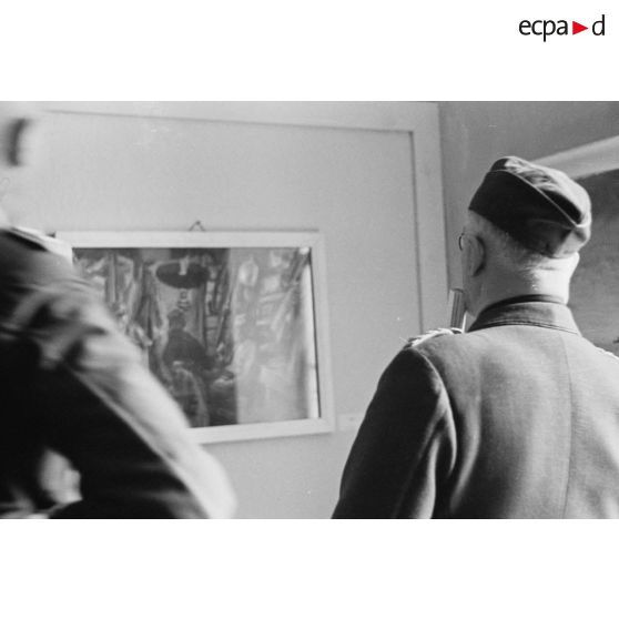 Une exposition de dessins et de peintures inaugurée par le général Ritter von Greim.